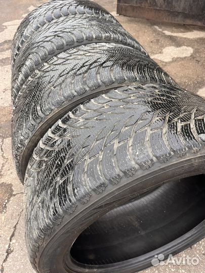 Nokian Tyres Hakkapeliitta R3 SUV 295/40 R21 111T