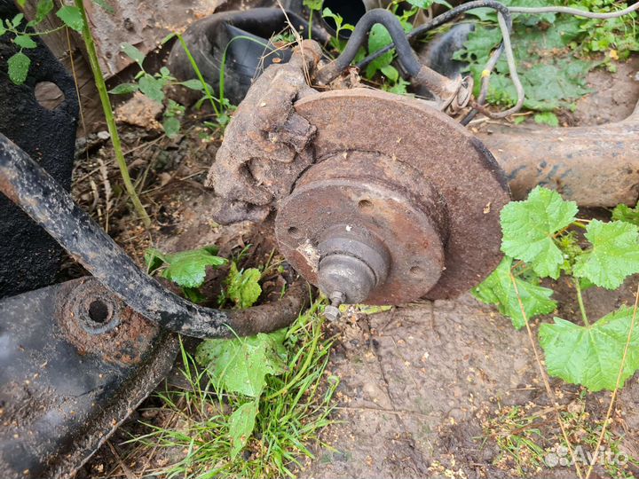 Балка задняя дисковая vw passat b3