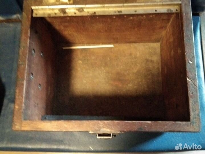 Ящик деревянный. Англия