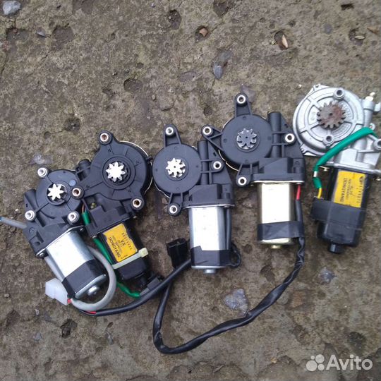 Моторы стеклопдъёмника новые на разные модели