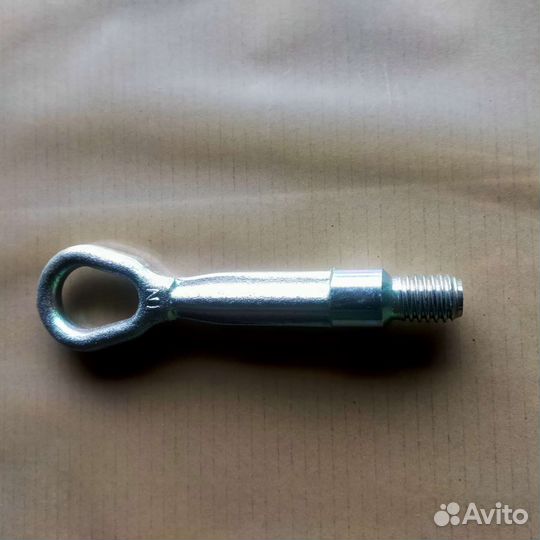 Буксировочный крюк BMW