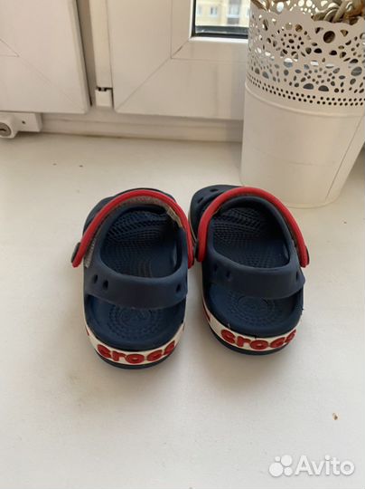 Сандали crocs c6