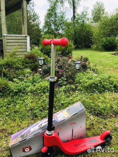 Самокат для маленьких светящиеся колеса