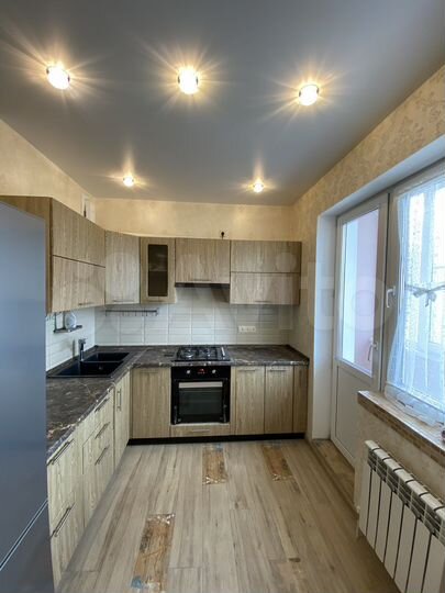 2-к. квартира, 58,3 м², 14/14 эт.