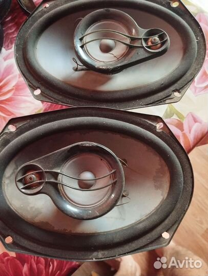 Колонки в автомобиль