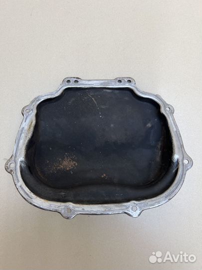 Крышка распредвала Audi A4 B8