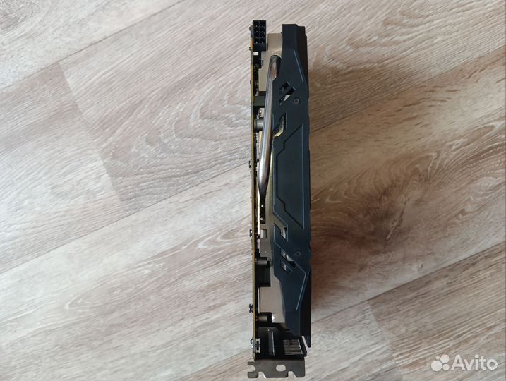 Radeon rx 580 4gb dvi/hdmi/vga