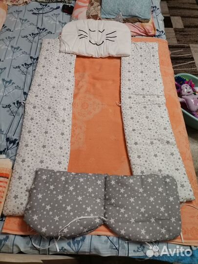 Бортики в детскую кроватку новые