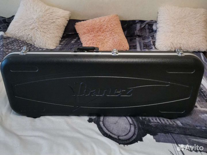 Гитарный кейс