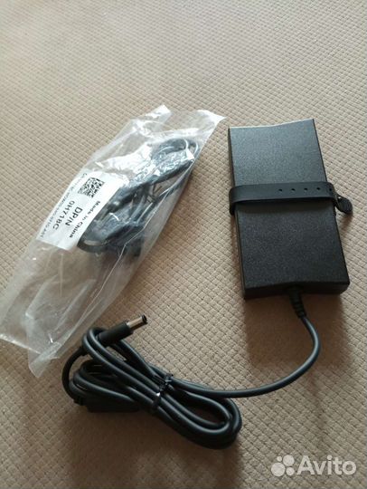 Зарядка для ноутбука