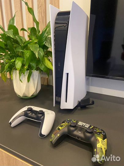 Sony PlayStation 5 с дисководом