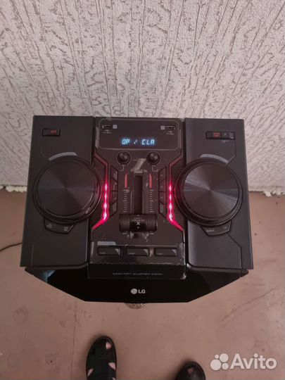 Аудио система LG OM7560 (1000W)