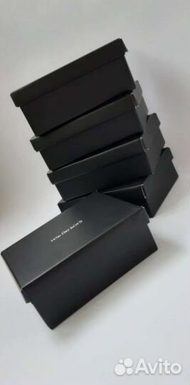 Коробки Иль Де Ботэ