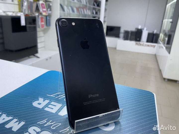 Смартфон Apple iPhone 7 32Gb акб 69 (скупка/обмен)