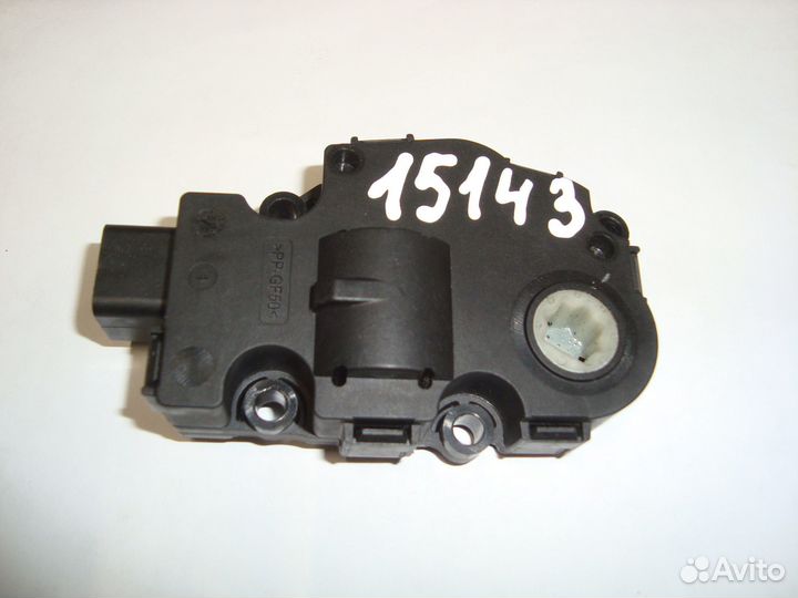 Моторчик заслонки печки W164 M642 A1669060008