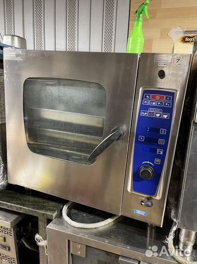 Пароконвектомат на 6 уровней