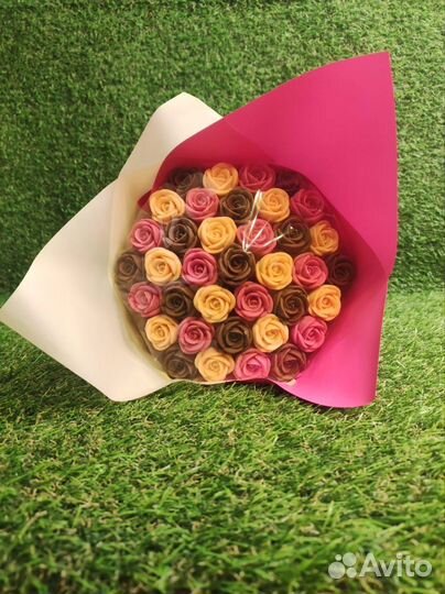 Шоколадный Букет - 37 Роз