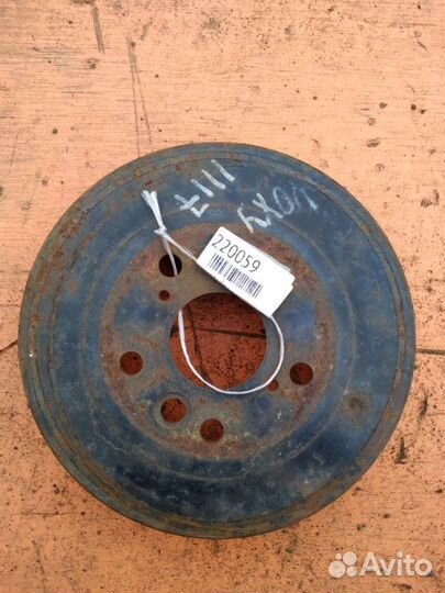 Тормозной барабан Toyota Noah AZR60 1AZ-FSE