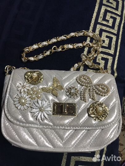 Сумочка для торжественных случаев