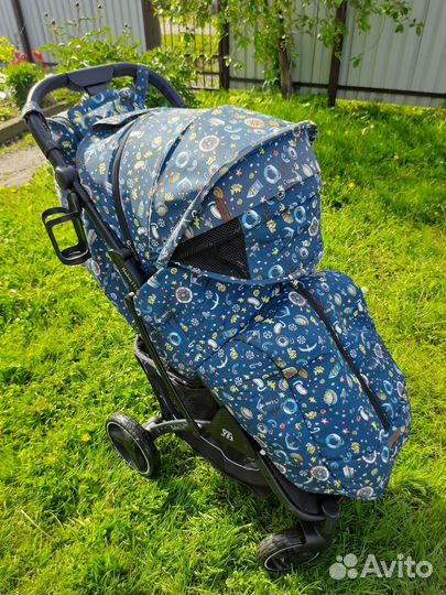 Прогулочная коляска