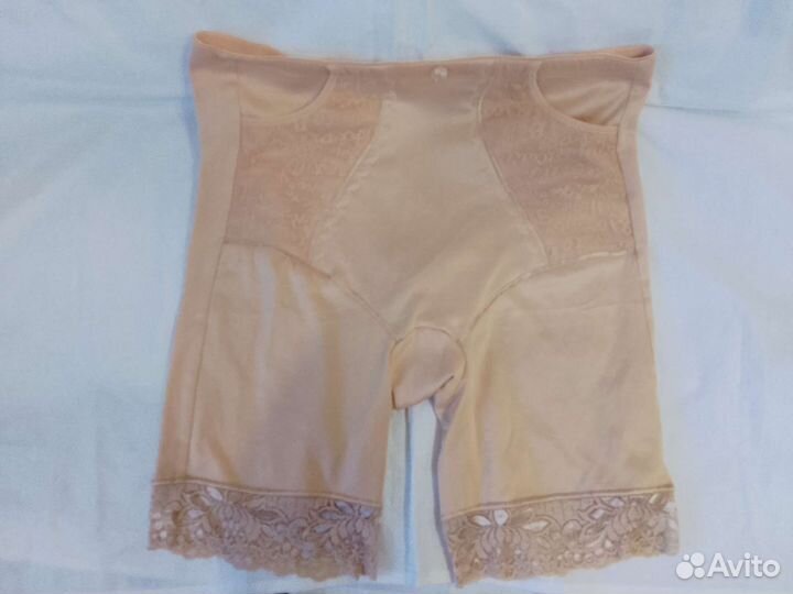 Боди Бюстгальтер Трусы Панталоны