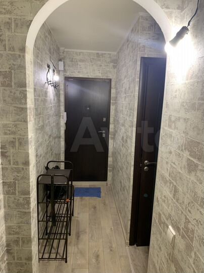 2-к. квартира, 53 м², 1/5 эт.