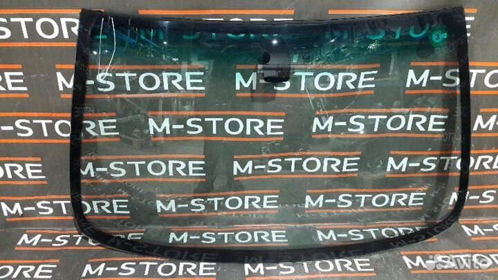 Стекло лобовое Bmw X5 E53 M54B30 2004