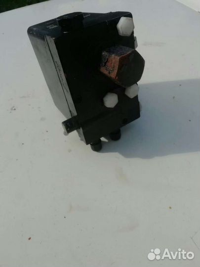 Насос подьема кабины man tga