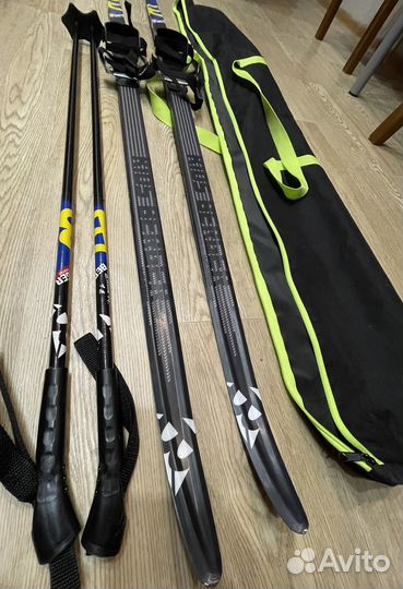Лыжи беговые новые