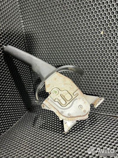 Ручник Nissan Primera P11 1995-2000