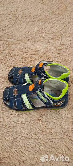 Детская обувь для мальчика 32 размер, кроссовки и