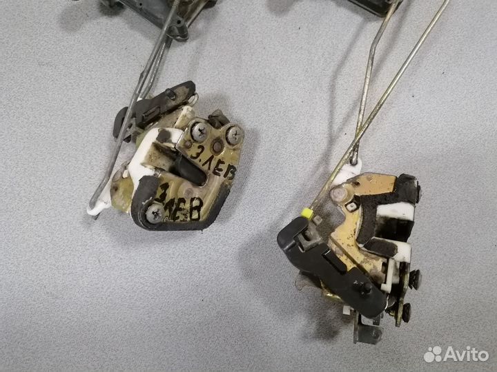 Замок задней двери Kia Joice 1999-2003