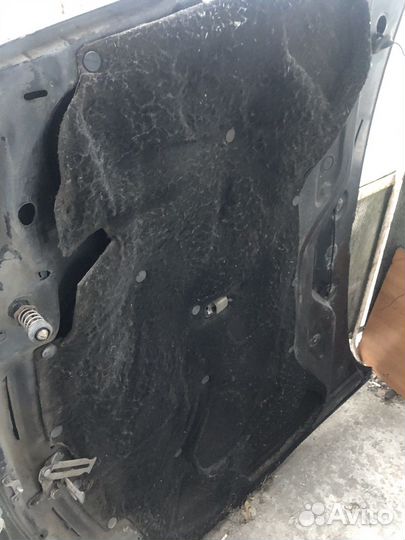 Капот audi 100 с4