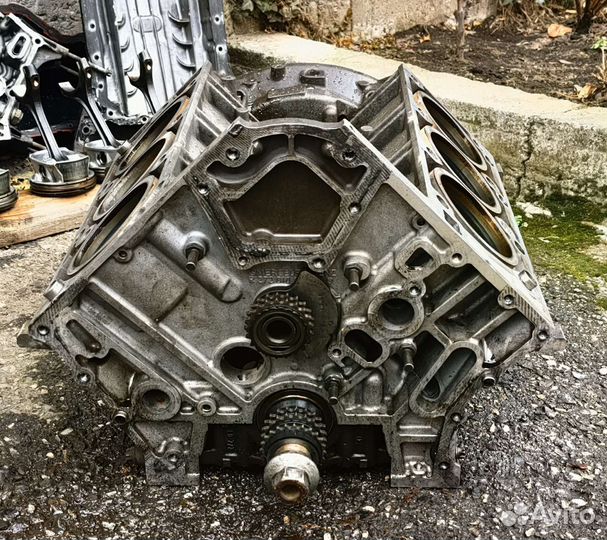 Двигатель в разбор M272 3.5