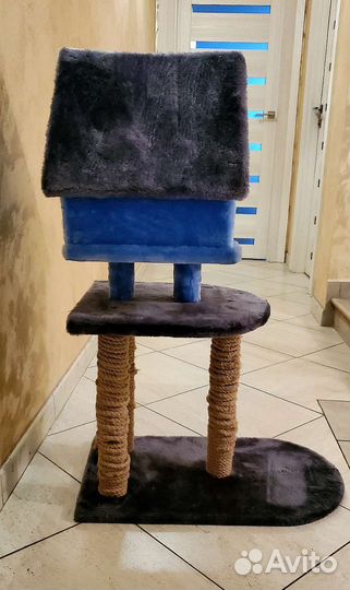 Домик для кошки с когтеточкой бу