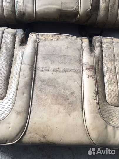 Задние сиденья Volkswagen Phaeton (1890)