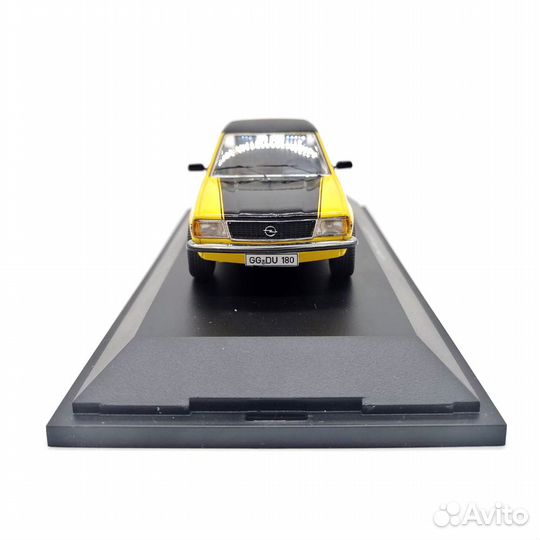 Модель Schuco 450329600 Opel Ascona B SR 1:43