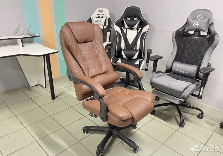 Офисное кресло для руководителя 707