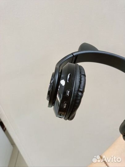 Беспроводные наушники В39 с ушками