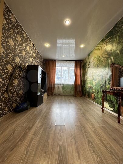 2-к. квартира, 29 м², 2/2 эт.