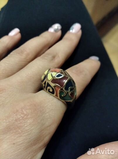 Кольца крупные женские