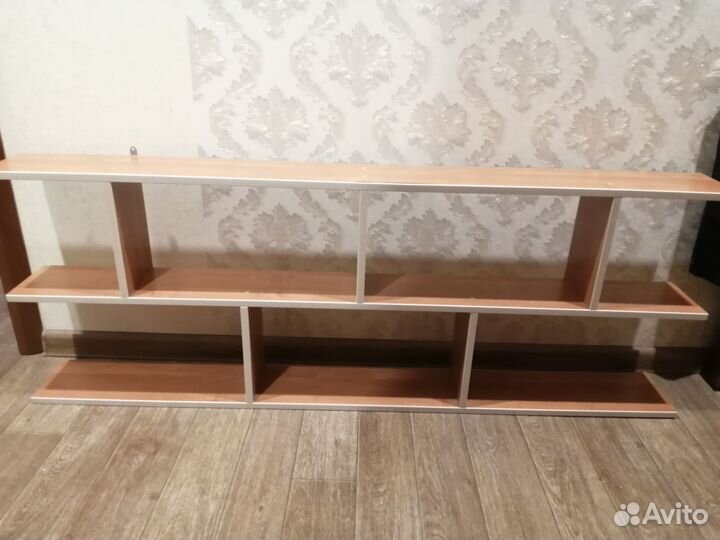 Полка настенная навесная бу