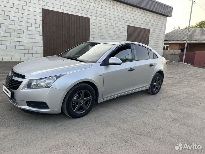 Chevrolet Cruze 1.6 МТ, 2010, 244 000 км