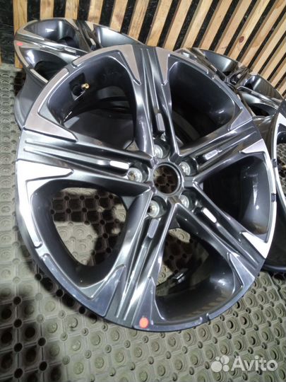 Kia K5 оригинал D18