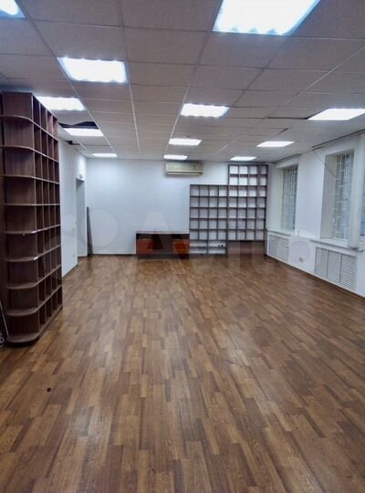 Сдам торговое помещение, 82.4 м²