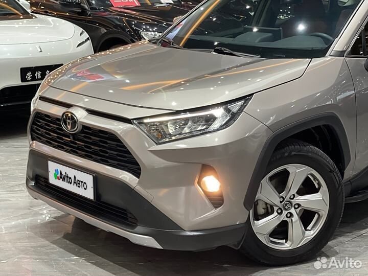 Toyota RAV4 2.0 CVT, 2020, 50 000 км