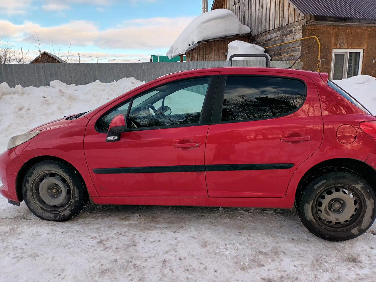 Peugeot 207: фото владельца