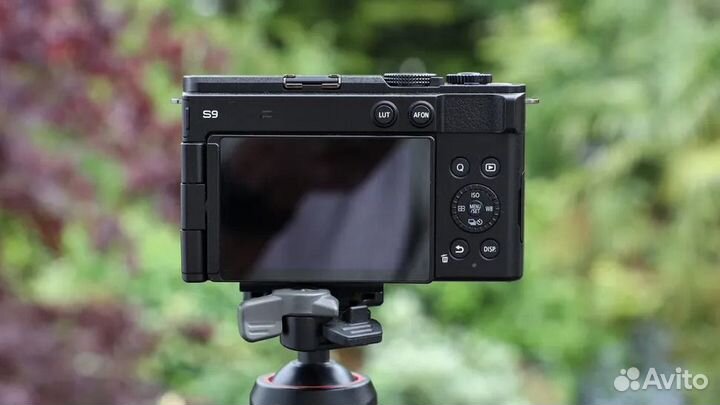 Фотоаппарат Panasonic S9 Body (Английский язык)