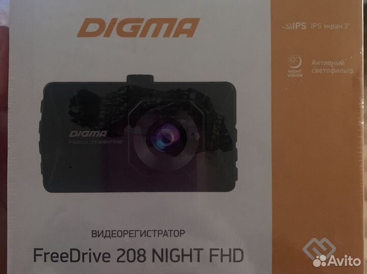 Видеорегистратор Digma FreeDrive 208 Night