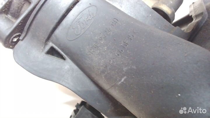 Коллектор впускной Ford Mustang, 2005